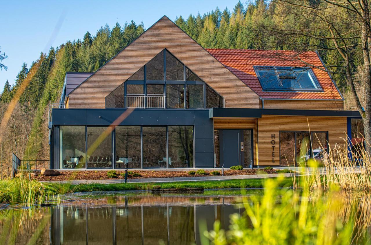 Landhotel Weihermühle Thaleischweiler-Froschen Exterior foto