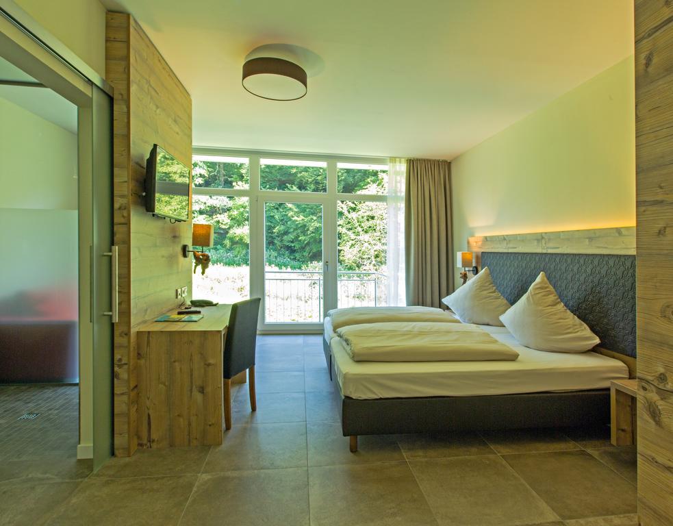 Landhotel Weihermühle Thaleischweiler-Froschen Habitación foto